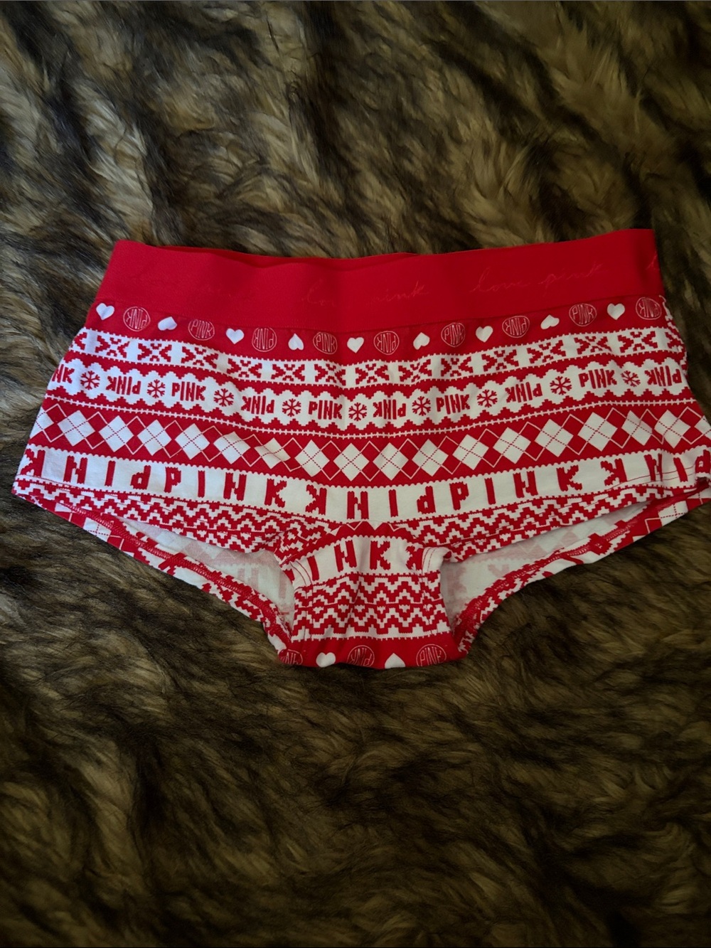 PINK Victoria's Secret Christmas Red and White Fair Isle Shorties Size Medium